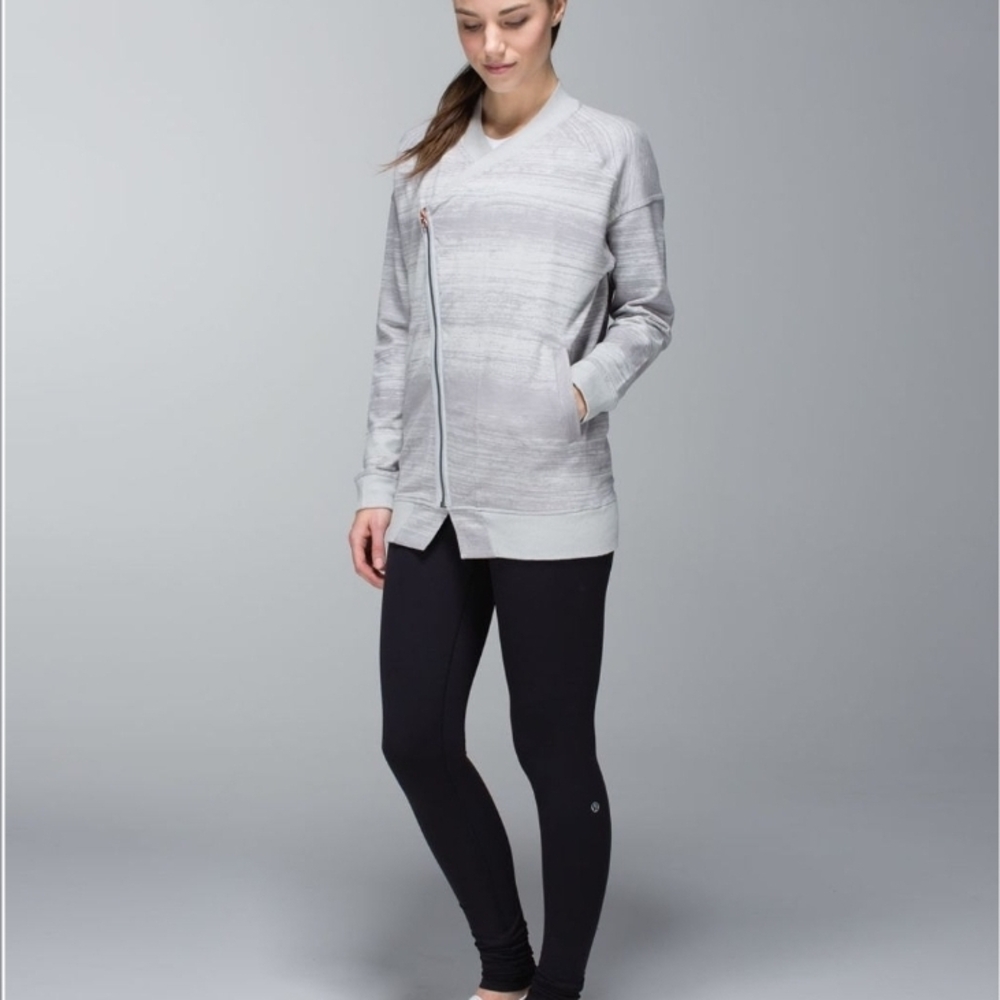 Lululemon Silver Wrap Jacket - Picture 3 of 6
